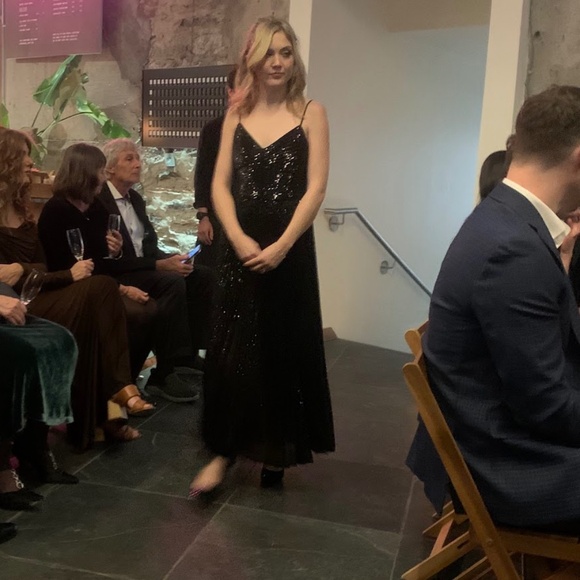 Club Monaco Black Sequin Pleated Maxi Dress – Formal Occasion, Worn Once - Picture 6 of 10